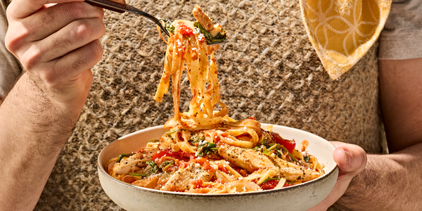 JUSTIN'S GARLIC CHICKEN TAGLIATELLE